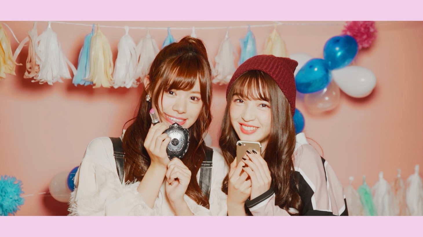 東京パフォーマンスドール「現状打破でLove you」ミュージックビデオのワンシーン。