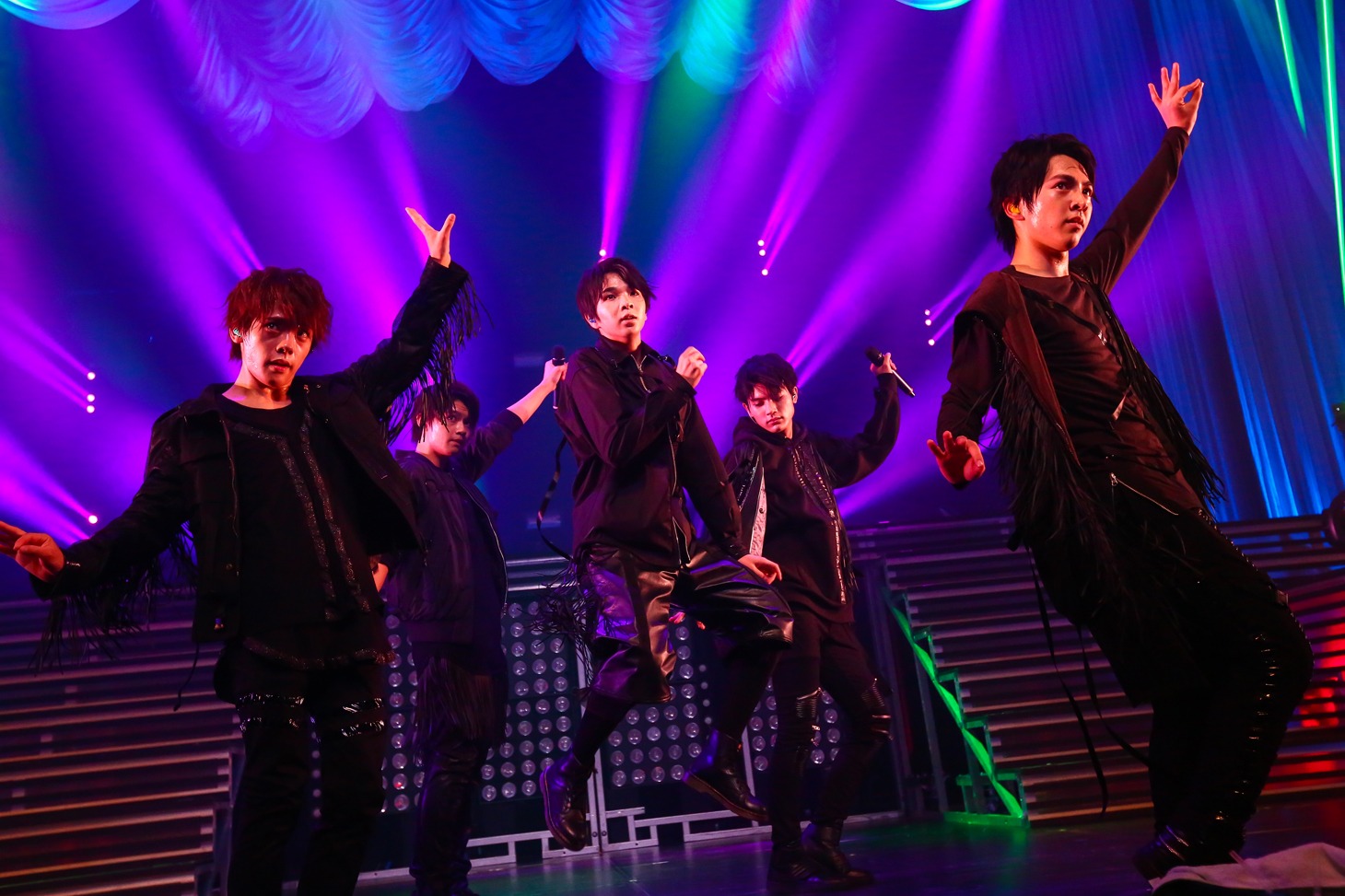 BLACK M!LK（撮影：笹森健一）