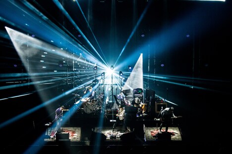 GRAPEVINE「GRAPEVINE tour 2017」最終公演の様子。（撮影：藤井拓）