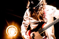 近藤洋一（B, Cho）（撮影：浜野カズシ）