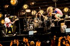 サンボマスター初の武道館公演で熱演、ファンと呼吸合わせた“伝説っぱなし”の夜