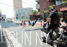 「SUNNY AND BLUE 伊藤万理華が乃木坂46に残したクリエイティブ」より。