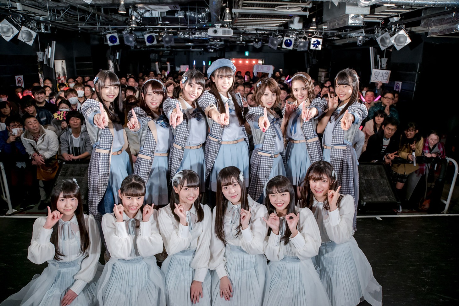 ラストアイドル暫定メンバーとSomeday Somewhere。（写真提供：Virgin Music）