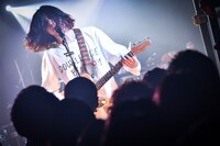 但野正和（Vo, G）（撮影：山本由梨）