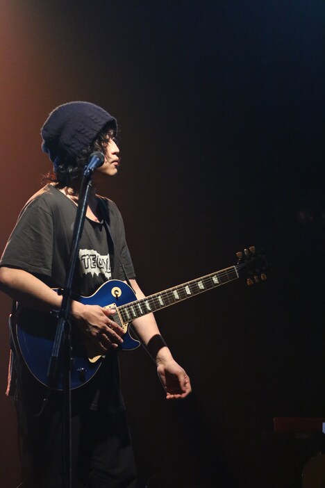 長澤知之（Vo, G）（撮影：福政良治）