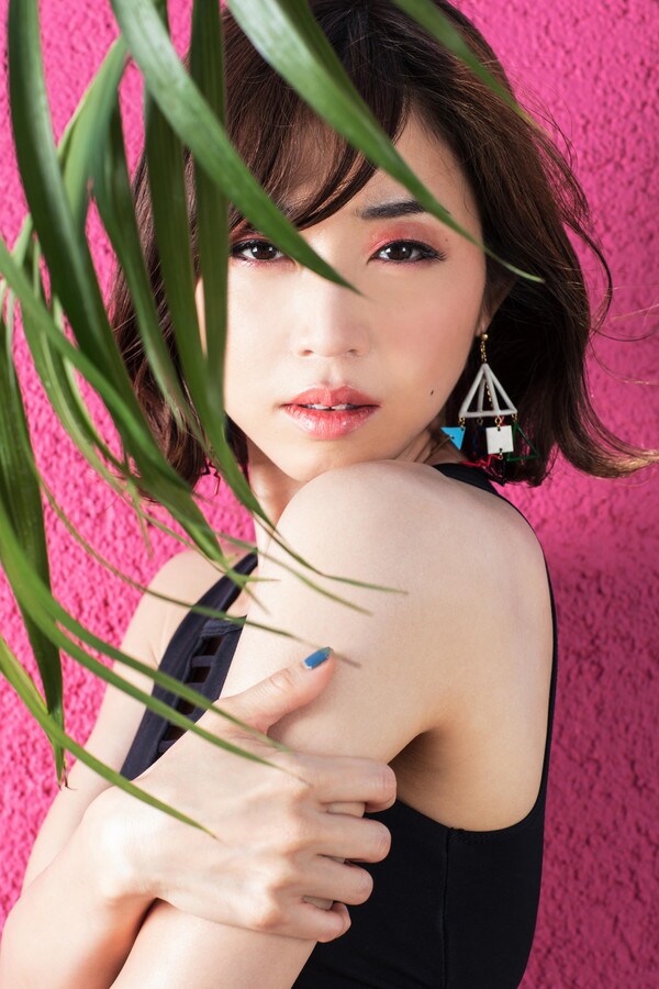 一十三十一、デビュー15周年記念したライブをビルボードで