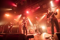 「TOUR 2017“NOMAD”」11月25日のZepp DiverCity TOKYO公演の様子。（撮影：新保勇樹）