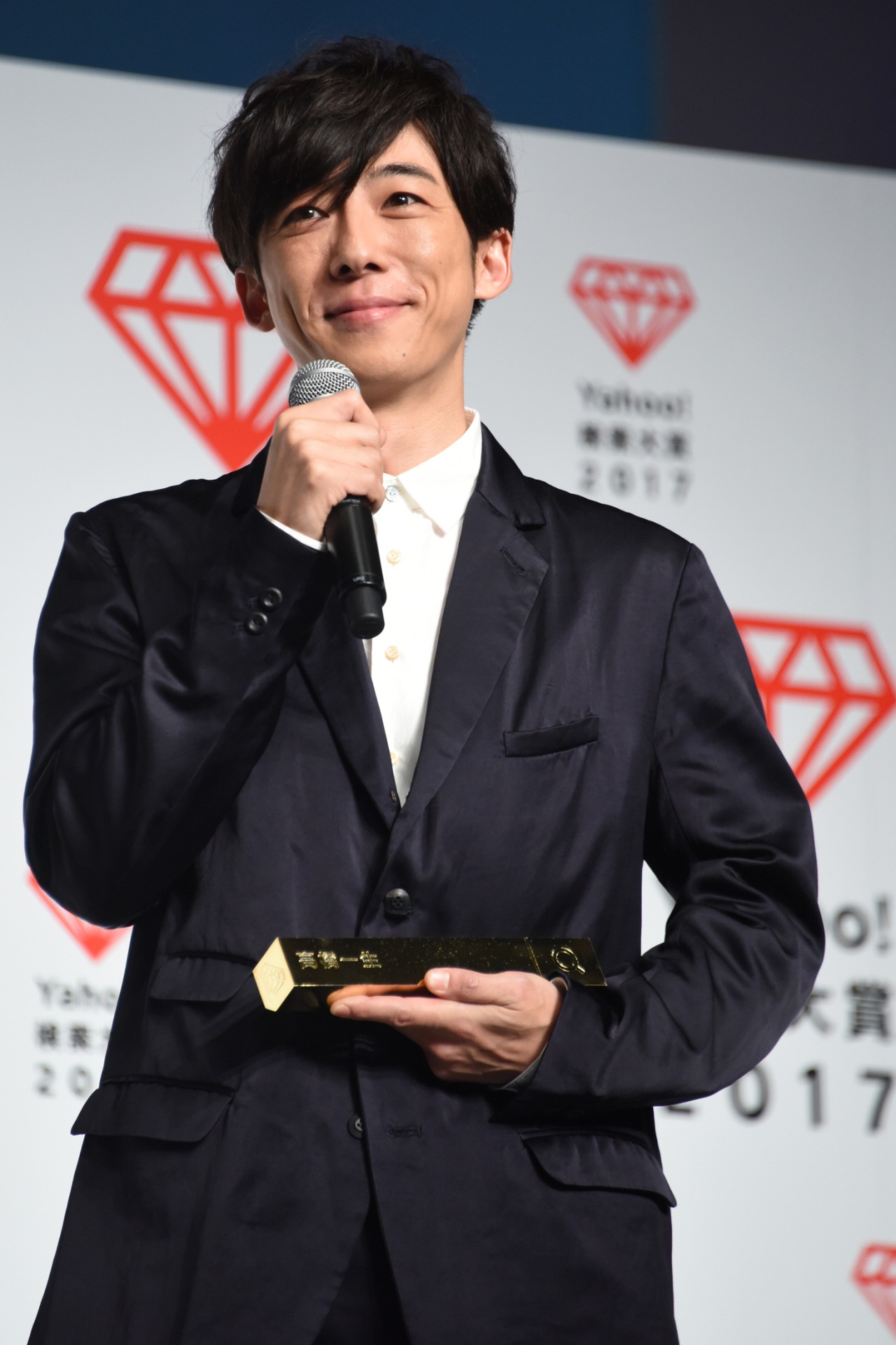 高橋一生