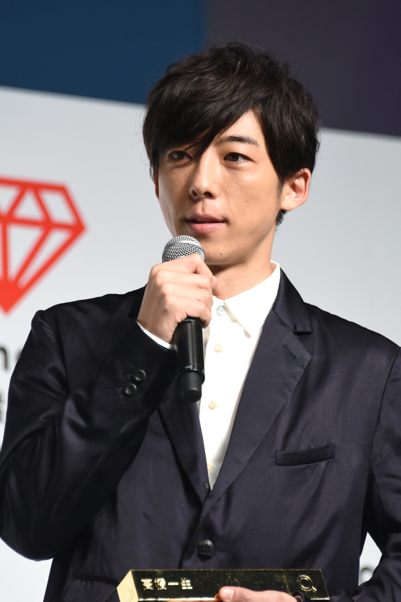 高橋一生