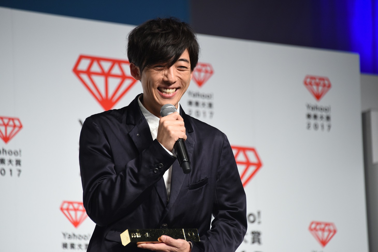 高橋一生