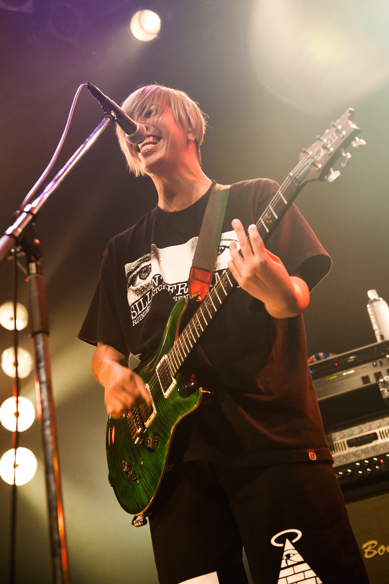 よしくん（Vo, G / POT）（Photo by manaty）