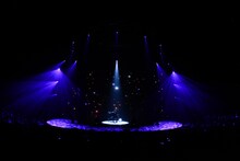 「amazarashi 秋田ひろむ 弾き語りライブ 理論武装解除」12月6日公演の様子。（撮影：木村篤史）