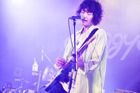 原田茂幸（G, Vo）（撮影：田中聖太郎）