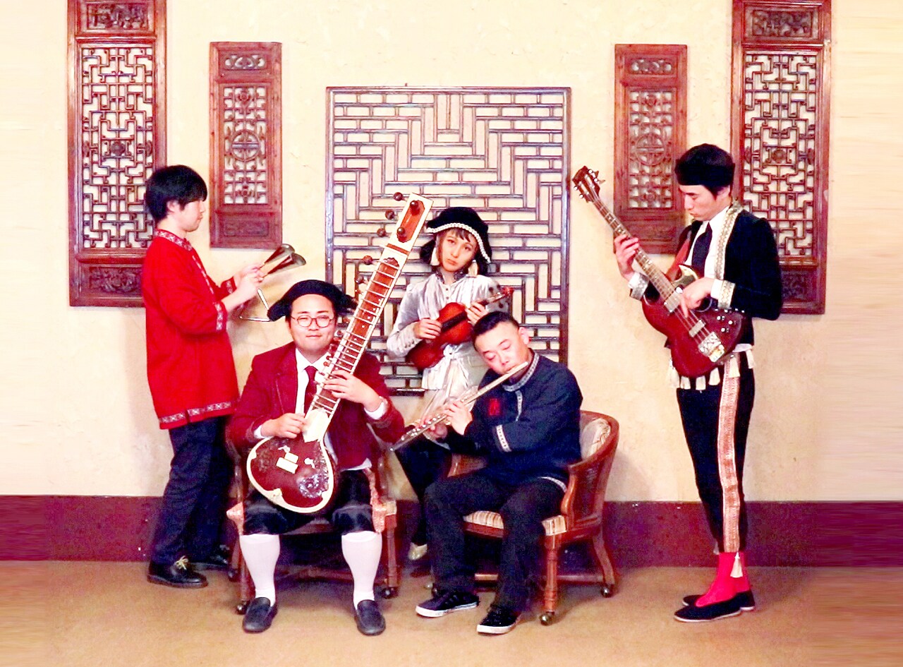 新体制Compact Club、多彩な音楽性盛り込んだ1stアルバム「Temporary Coffin」