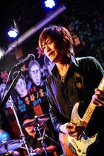 上原子友康（G）（撮影：渡邉一生 / SLOT PHOTOGRAPHIC）