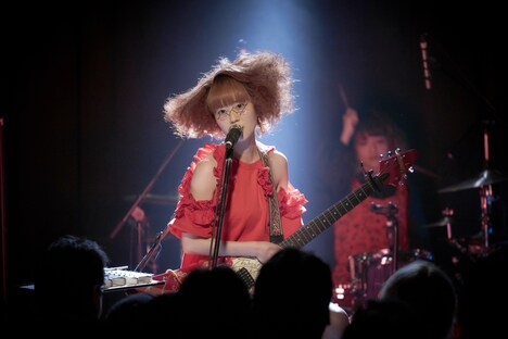 新津由衣  （Photo by Ikeya Tomohide）