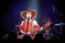 新津由衣 （Photo by Ikeya Tomohide）