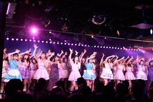 「AKB48劇場12周年特別記念公演」の様子。(c)AKS