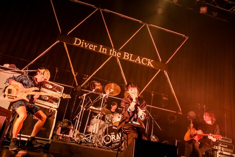 THE ORAL CIGARETTES（Photo y Viola Kam（V'z Twinkle Photography））