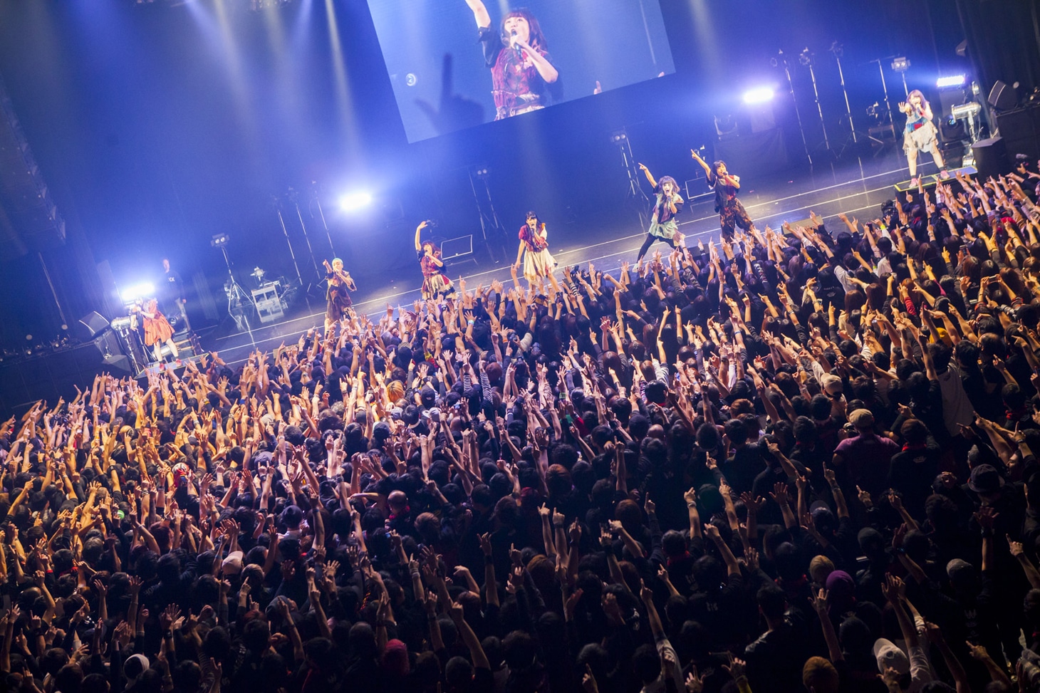 「WACKのフェス。」よりBiSのライブの様子。（写真提供：WACK）