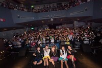 マジカル・パンチライン「DANCE DANCE ROMANCE: PART I」の様子。（写真提供：ポニーキャニオン）