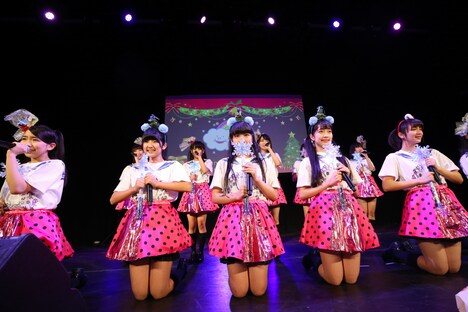 3B junior 第30回定例公演「Christmas Hug～抱きしめてくれ Night～」第2部の様子。（撮影：笹森健一）