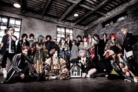 「均整を乱す抗うは四拍子」ビジュアル