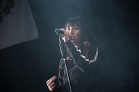 ユーナ（写真提供：ポニーキャニオン）