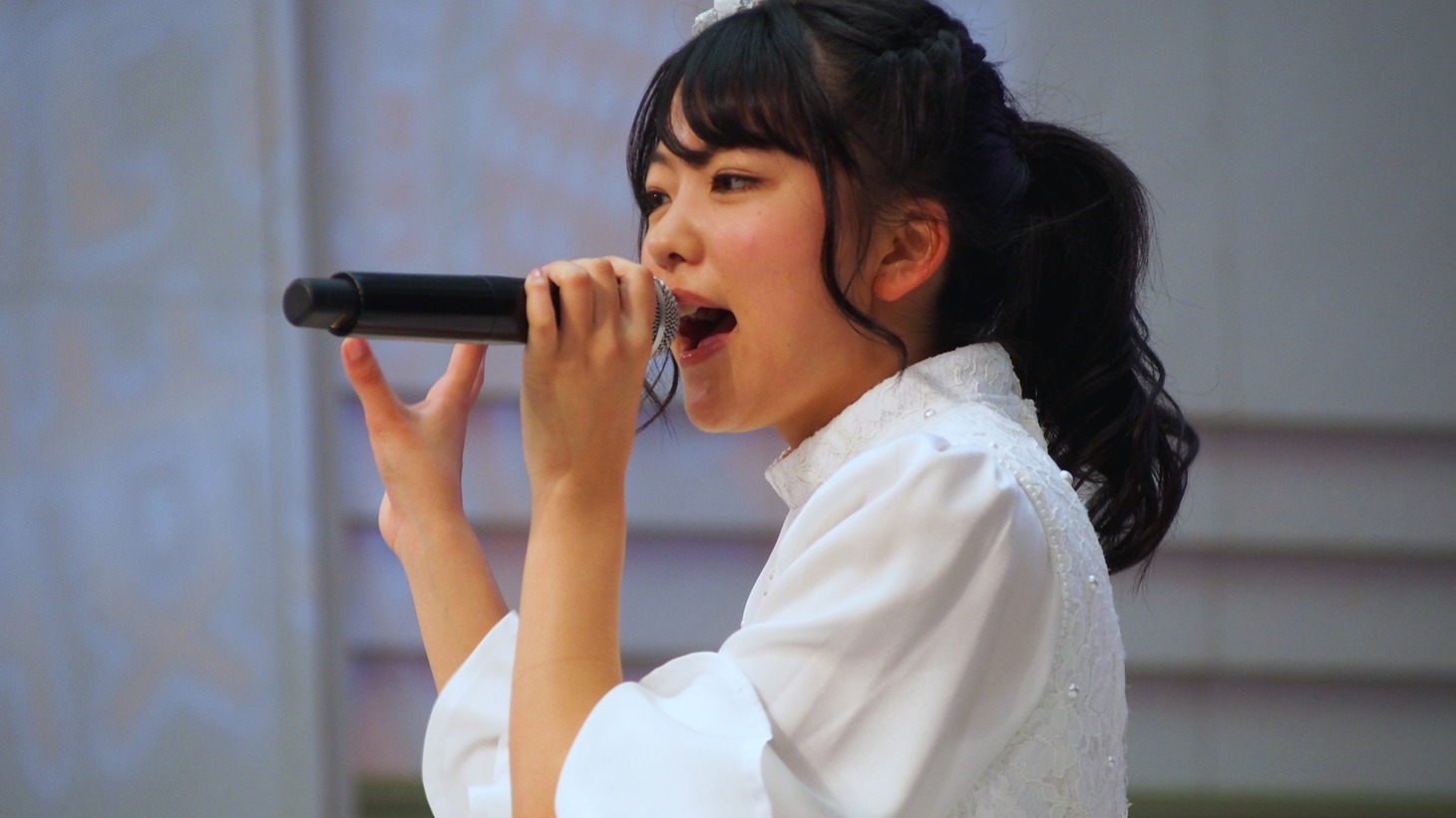 上田理子（写真提供：スターダスト音楽出版）