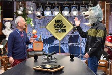 角淳一とJean-Ken Johnny（MAN WITH A MISSION）。(c)MBS