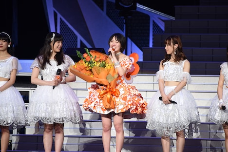 モーニング娘。'17「モーニング娘。誕生20周年記念コンサートツアー2017秋～We are MORNING MUSUME。～工藤遥卒業スペシャル」東京・日本武道館公演の様子。