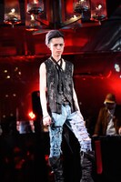 「SWITCHBLADE」レセプションパーティの様子。（撮影：緒車寿一）