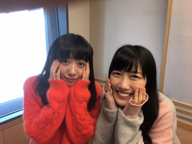 真山りか（私立恵比寿中学）と高城れに（ももいろクローバーZ）。