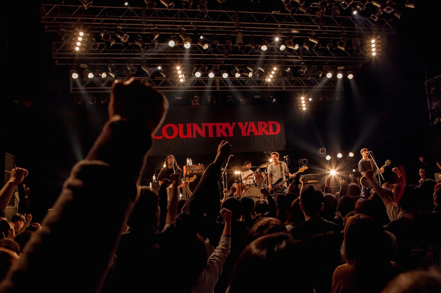 「COUNTRY YARD presents TOUR 2017 -THIS IS COUNTRY YARD- TOUR FINAL ONEMAN」の様子。（Photo by Takashi “TAKA” Konuma）