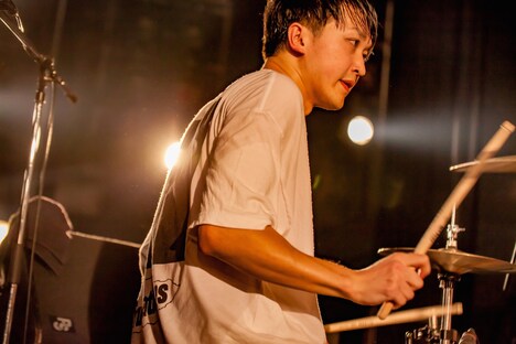 Masayuki Yamazaki（Dr）（Photo by Takashi “TAKA” Konuma）