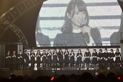 けやき坂46の1期生と2期生。