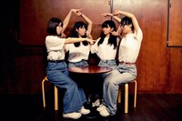 校庭カメラアクトレス