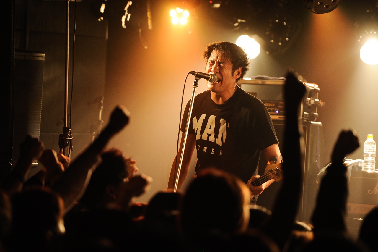 伊藤知得（B / bacho）（Photo by MASANORI FUJIKAWA）
