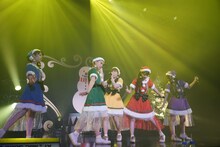 チームしゃちほこ「出張！冬の台場クリスマスライブ」の様子。