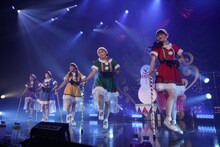 チームしゃちほこ「出張！冬の台場クリスマスライブ」の様子。