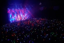 チームしゃちほこ「出張！冬の台場クリスマスライブ」の様子。
