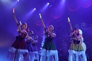 チームしゃちほこ「出張！冬の台場クリスマスライブ」の様子。