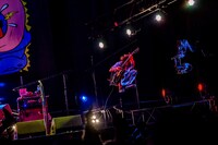 横山健（G, Vo）（Photo by Takashi “TAKA” Konuma）