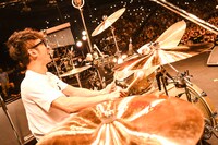 恒岡章（Dr）（Photo by Teppei Kishida）