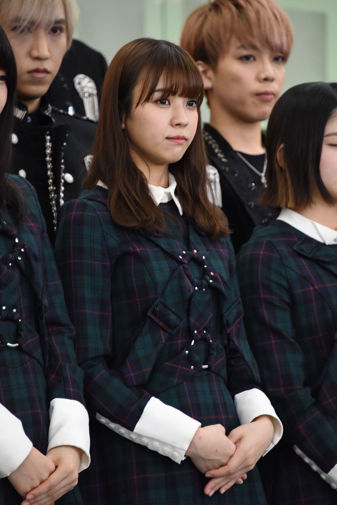 〈即決可〉 欅坂46 小林由依 直筆 欅宣言 生写真 May B チュウ 即決可〉 欅坂46 小林由依 直筆 欅宣言 生写真 May B チュウ