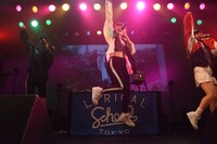 「lyrical school one man live 2017 "TAKE ME OUT"」の様子。