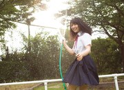 長濱ねる（欅坂46）1st写真集「ここから」より。（撮影：細居幸次郎）