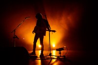 ReN「『LIFE SAVER』ONE MAN TOUR」東京・LIQUIDROOM公演の様子。（撮影：橋本塁 [SOUND SHOOTER]）