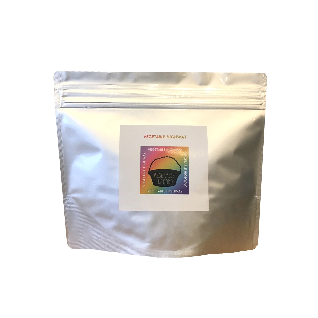 三上僚太やCRUNCHら15組参加コンピ、DLコード付きのコーヒー豆＆ビール瓶で販売