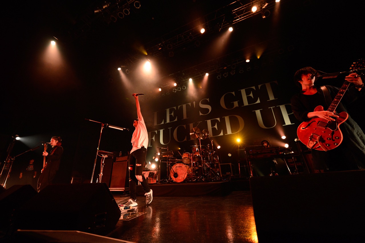 [Alexandros]「[Alexandros] Tour 2017 "NO MEANING"」東京・Zepp Tokyo公演の様子。（撮影：河本悠貴）